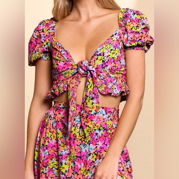 Maaji Monet Allie Beachwear Crop Top AND Autumn Long Skirt SET Multi-color) - Picture 4 of 11